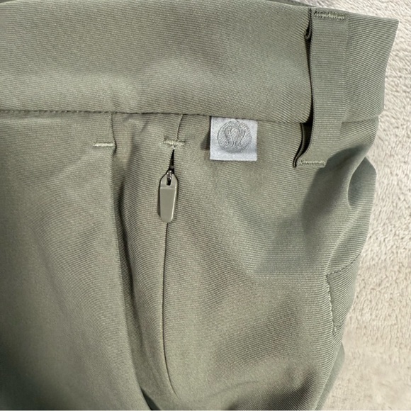 Lululemon ABC Pants Men Sz 34 Slim Fit Green Commission Warpstreme Chino LM5AF3S - Picture 5 of 11